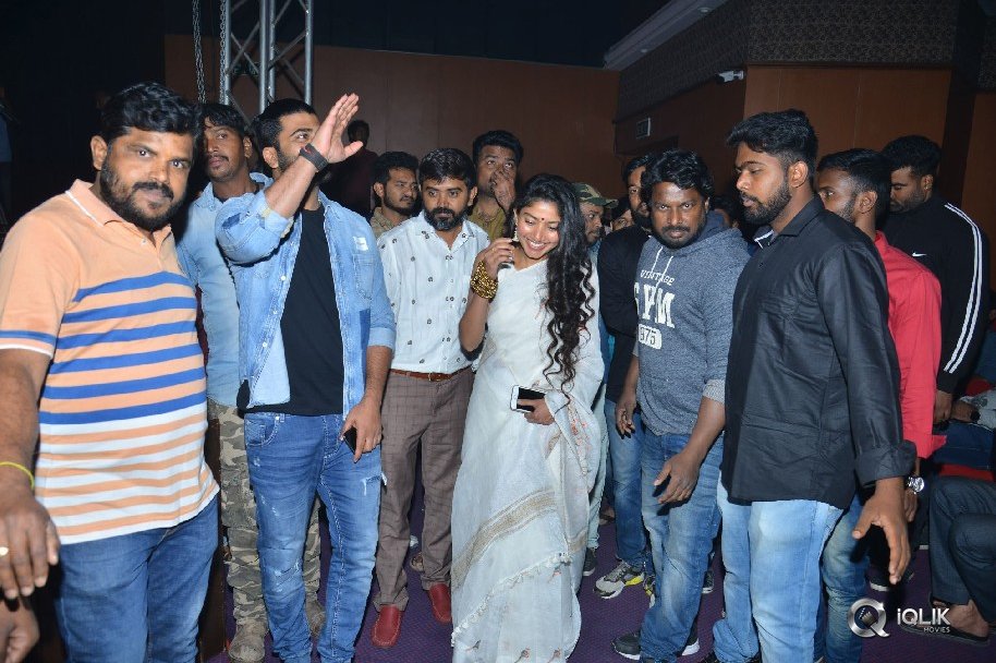 Padi-Padi-Leche-Manasu-Movie-Pre-Release-Event